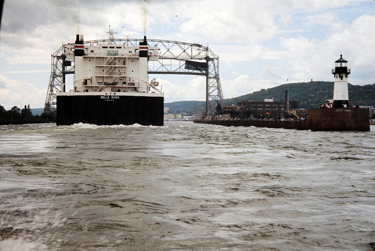 Duluth Ship Canal subject photograph representing the camera location or featured view in Duluth, Minnesota.